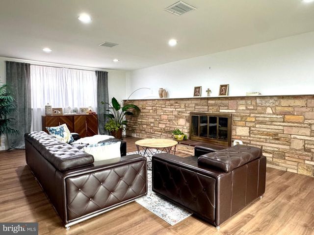 141 ALTAMAWR AVE, Lawrence, NJ 08648