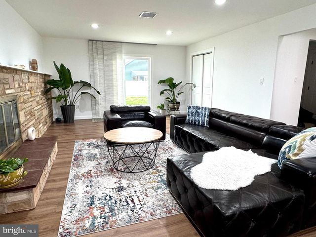 141 ALTAMAWR AVE, Lawrence, NJ 08648