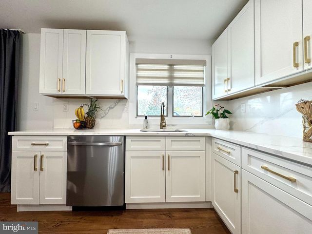 141 ALTAMAWR AVE, Lawrence, NJ 08648