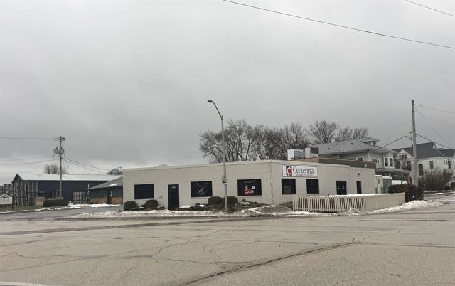 2300 5th Avenue, Rock Island, IL 61201