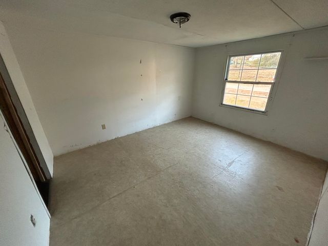 480 7th Street, Mammoth Spring, AR 72554