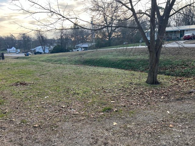 480 7th Street, Mammoth Spring, AR 72554