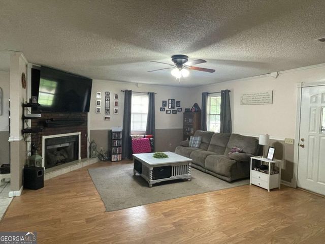5041 Highway 169, Glennville, GA 30427