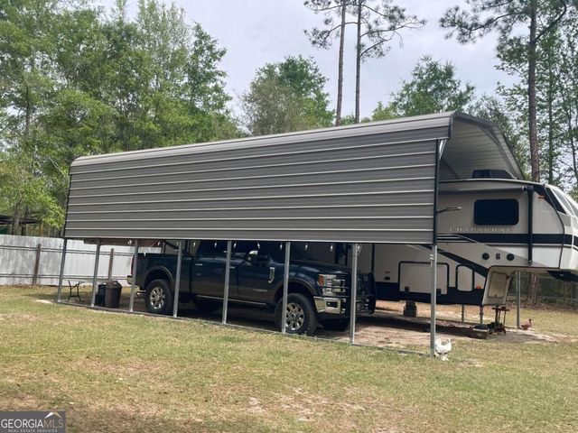 5041 Highway 169, Glennville, GA 30427