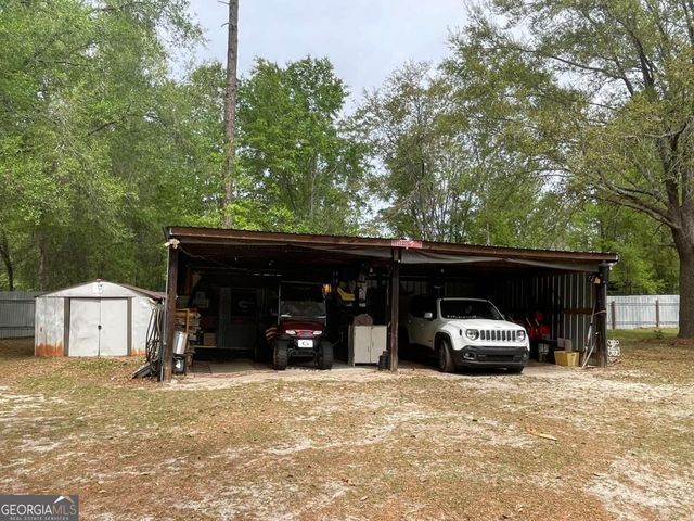 5041 Highway 169, Glennville, GA 30427