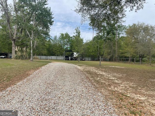 5041 Highway 169, Glennville, GA 30427