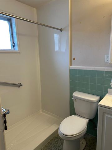 527 9TH AVENUE N 14, St Petersburg, FL 33701