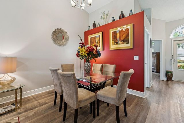 2404 NANTUCKET GLEN PLACE 2404, Sun City Center, FL 33573