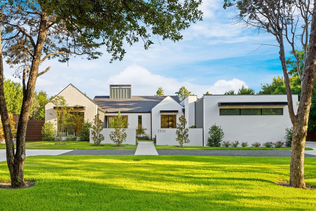 2930 N Sunbeck Circle, Farmers Branch, TX 75234