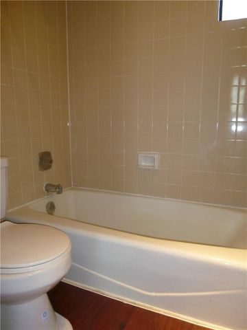 4401 Speedway 305, Austin, TX 78751