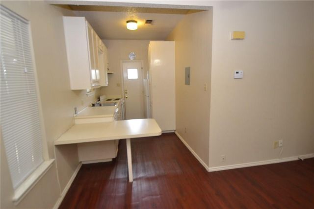 4401 Speedway 305, Austin, TX 78751