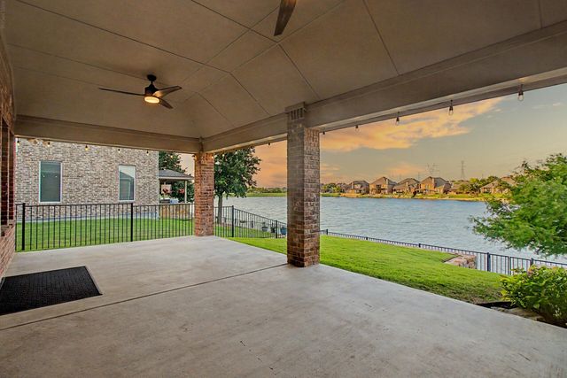15128 Wild Duck Way, Roanoke, TX 76262