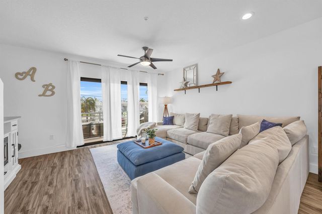 1110 Lucerne Avenue C, Lake Worth, FL 33460