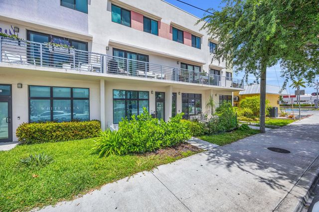 1110 Lucerne Avenue C, Lake Worth, FL 33460