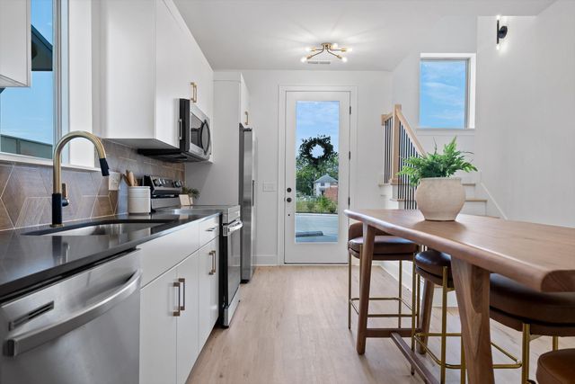 2530 E 18th Street, Chattanooga, TN 37404