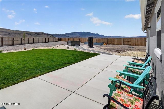 578 Pine Creek Circle, Dayton, NV 89403