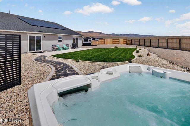 578 Pine Creek Circle, Dayton, NV 89403