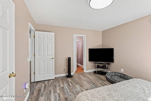 9990 E Puffin Drive, Palmer, AK 99645