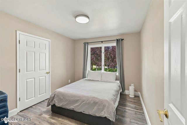 9990 E Puffin Drive, Palmer, AK 99645