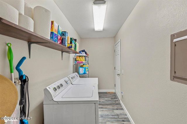 9990 E Puffin Drive, Palmer, AK 99645