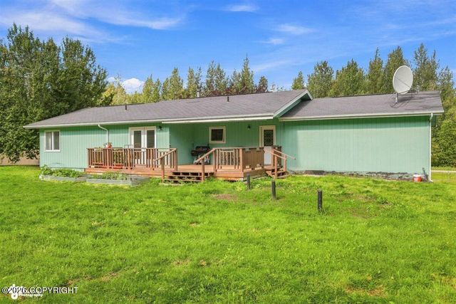 9990 E Puffin Drive, Palmer, AK 99645
