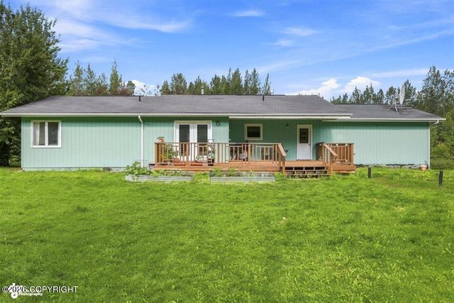 9990 E Puffin Drive, Palmer, AK 99645