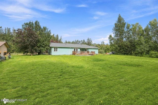 9990 E Puffin Drive, Palmer, AK 99645