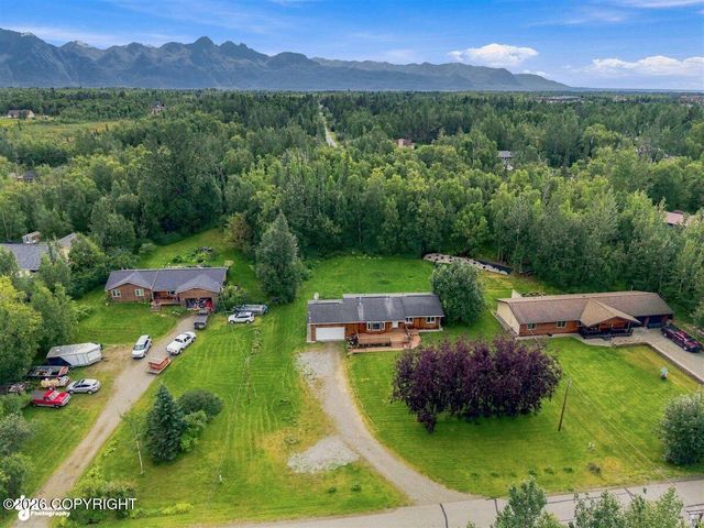 9990 E Puffin Drive, Palmer, AK 99645