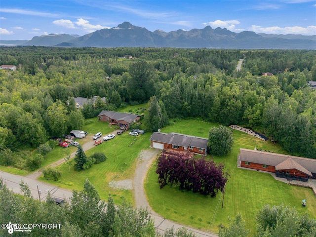 9990 E Puffin Drive, Palmer, AK 99645