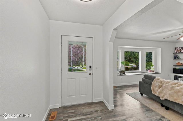9990 E Puffin Drive, Palmer, AK 99645