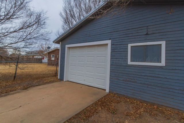 1117 W Seneca Lane, Pampa, TX 79065