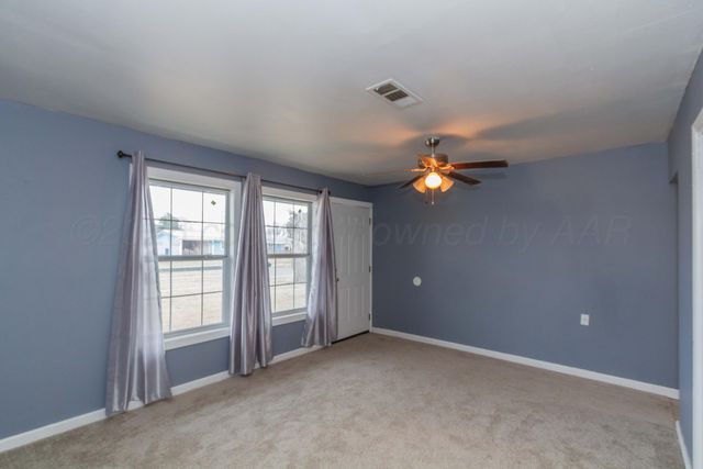 1117 W Seneca Lane, Pampa, TX 79065