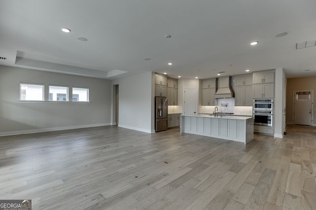 7032 Cottage Grove Drive, Flowery Branch, GA 30542