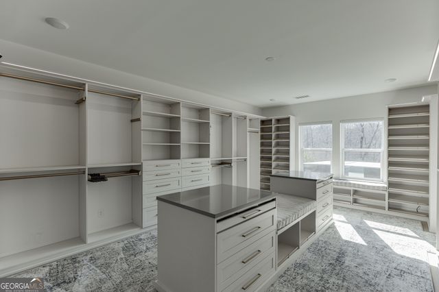 7032 Cottage Grove Drive, Flowery Branch, GA 30542