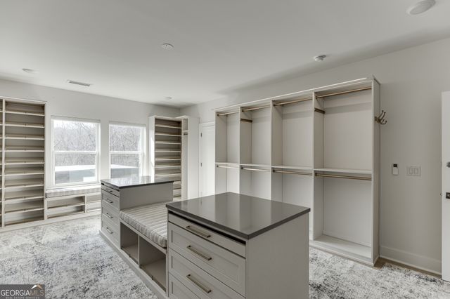 7032 Cottage Grove Drive, Flowery Branch, GA 30542