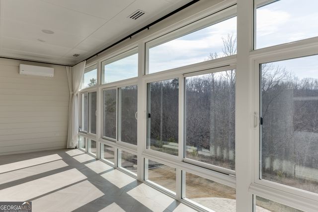 7032 Cottage Grove Drive, Flowery Branch, GA 30542