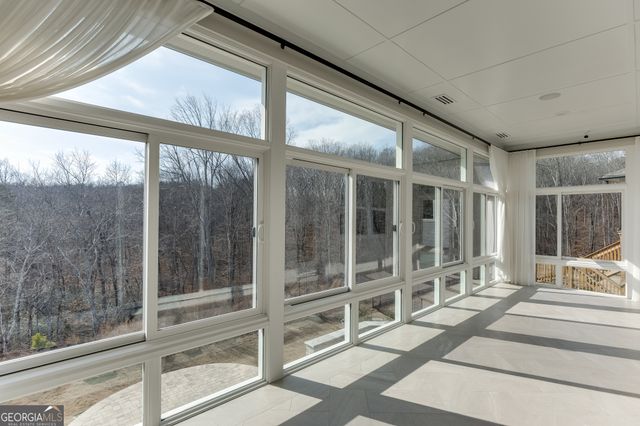 7032 Cottage Grove Drive, Flowery Branch, GA 30542