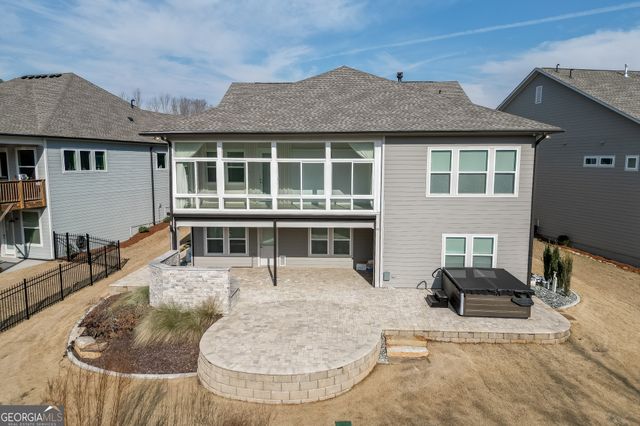 7032 Cottage Grove Drive, Flowery Branch, GA 30542