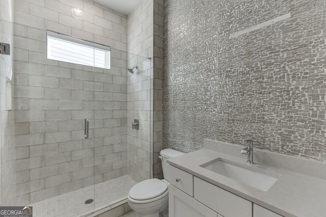 7032 Cottage Grove Drive, Flowery Branch, GA 30542