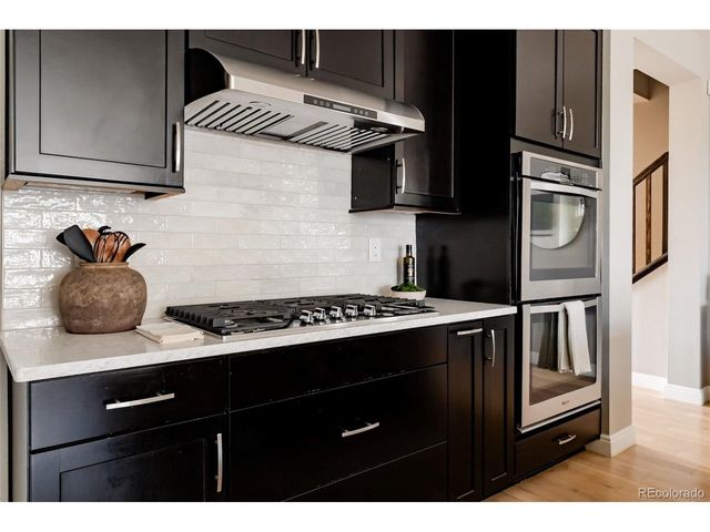 5706 Boston Ct, Denver, CO 80238