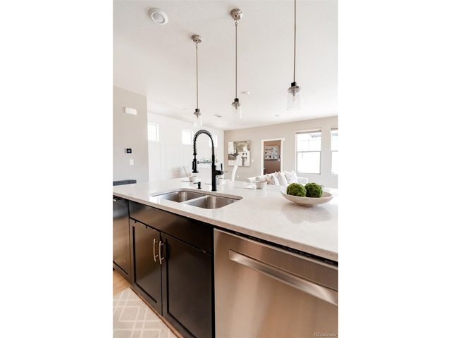 5706 Boston Ct, Denver, CO 80238