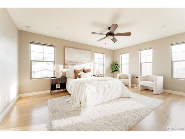 5706 Boston Ct, Denver, CO 80238