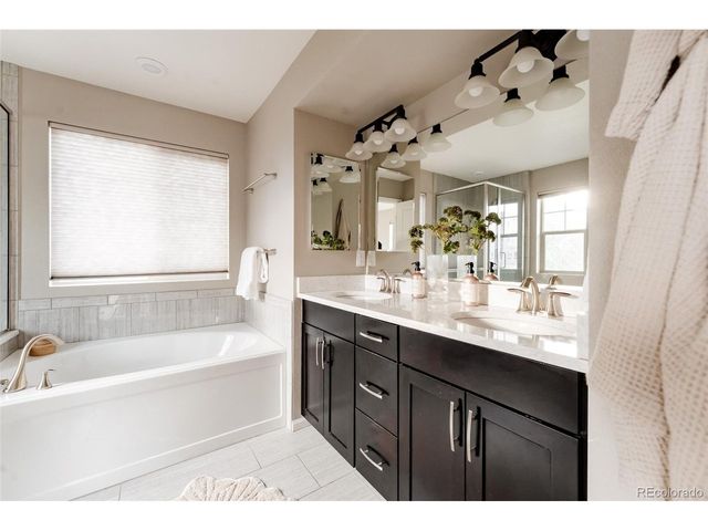 5706 Boston Ct, Denver, CO 80238