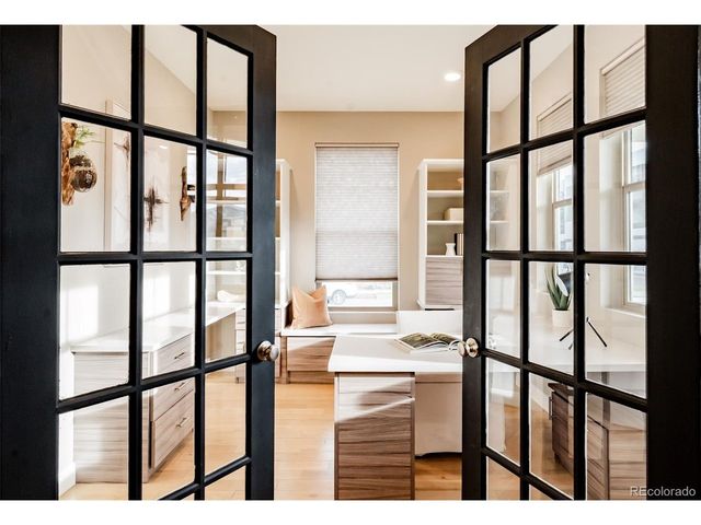 5706 Boston Ct, Denver, CO 80238