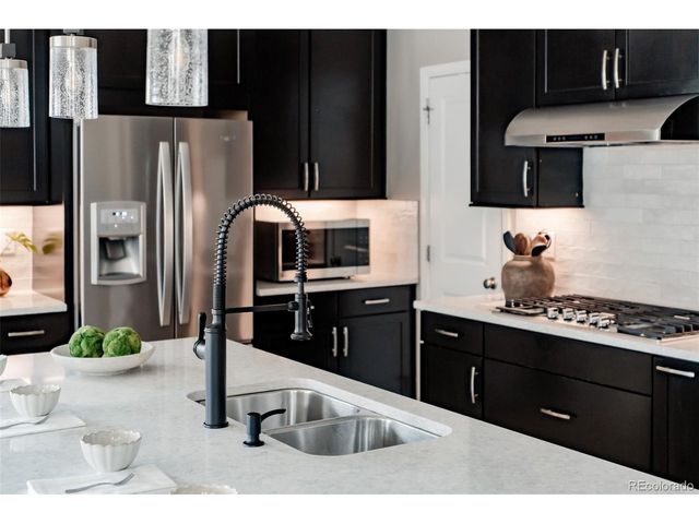 5706 Boston Ct, Denver, CO 80238