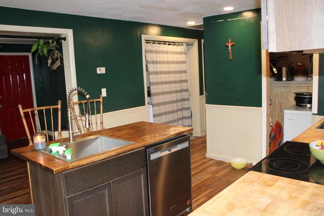 83 DOROTHY CIR, Ocean View, DE 19970