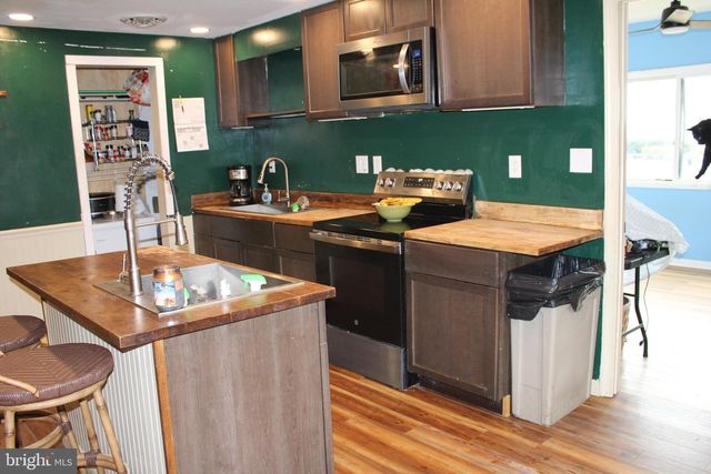 83 DOROTHY CIR, Ocean View, DE 19970