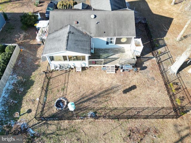 83 DOROTHY CIR, Ocean View, DE 19970