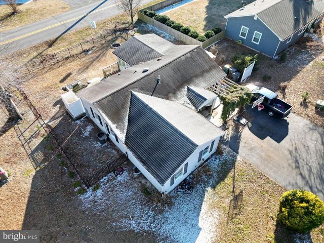 83 DOROTHY CIR, Ocean View, DE 19970