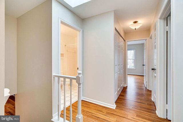 3022 DOWER HOUSE DR, Herndon, VA 20171